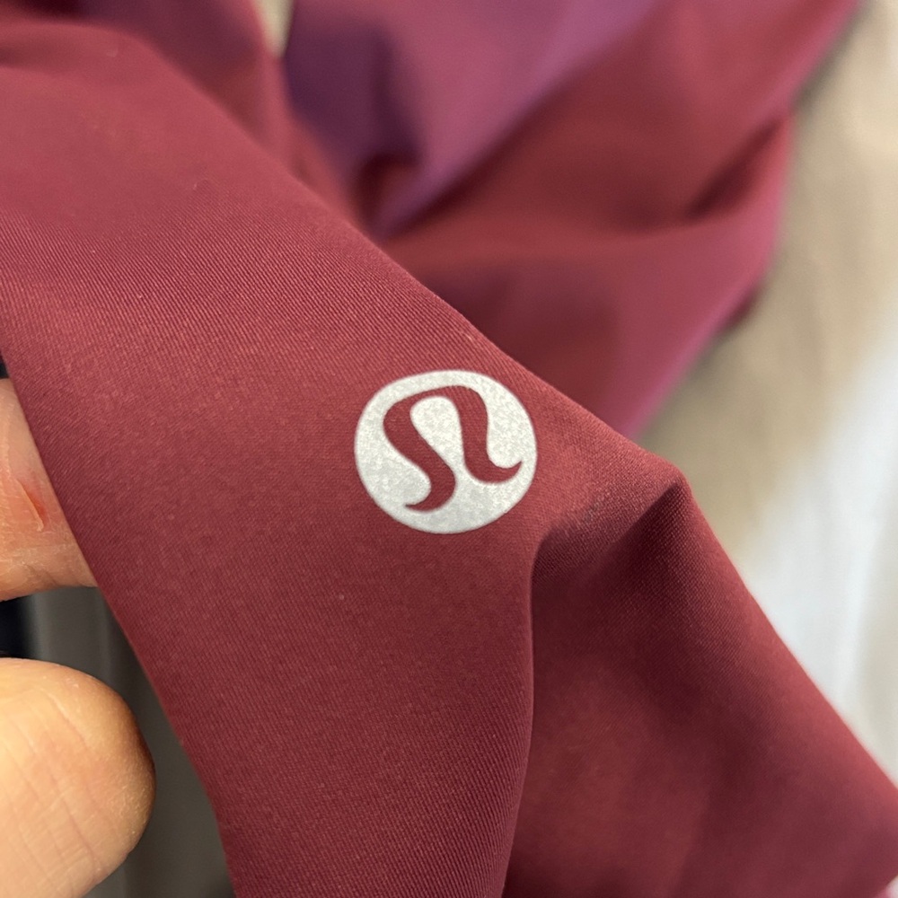 Lululemon Base Pace High‎ Rise Tight 24” Red Merlot Size 2 - Picture 5 of 6